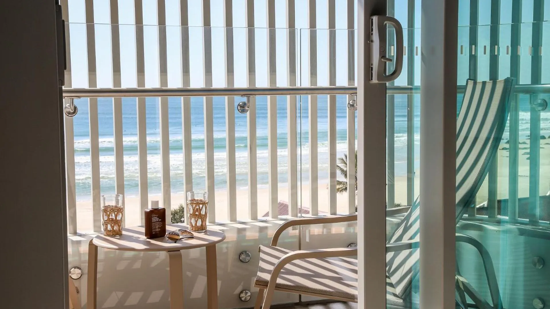 Апартаменты Little Groyne Kirra Beach Unit 602 Голд-Кост